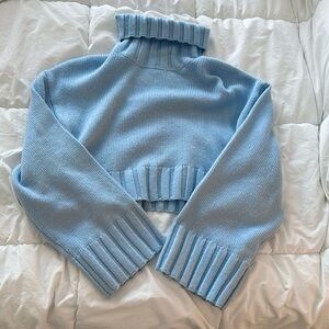 Chunky Blue Cropped Turtleneck Sweater 🩵